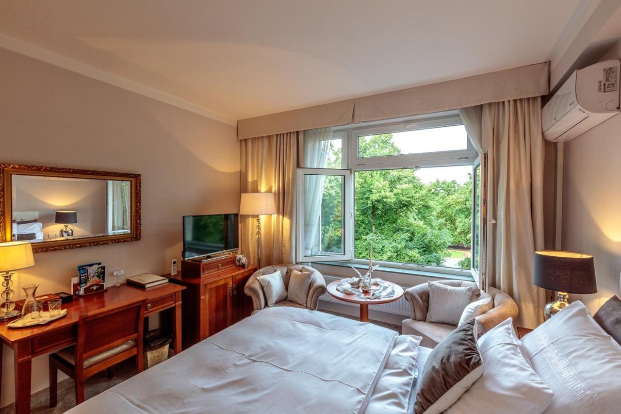 Solitaire Podebrady Exterior photo